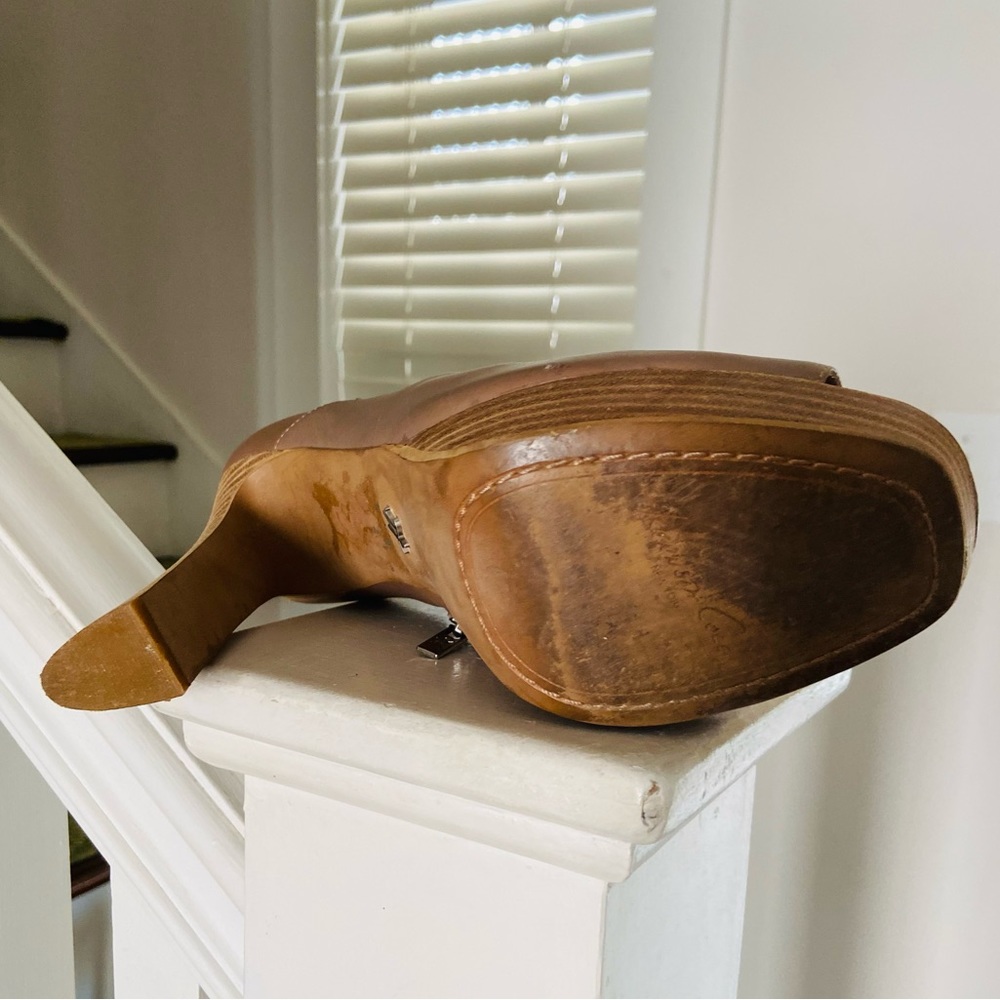 Kenneth Cole New York vintage 2000s leather high heel booties, 9 1/2 - Picture 6 of 6